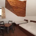 Πανσιόν Yan Bibiyan Negushevo