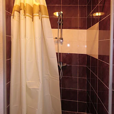 Yan Bibiyan Maison d'hôtes 3*