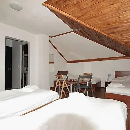 Yan Bibiyan Maison d'hôtes