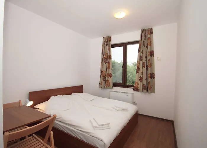 Yan Bibiyan 3* Negushevo