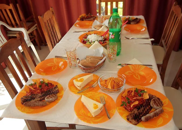 Къща за гости Yan Bibiyan Negushevo