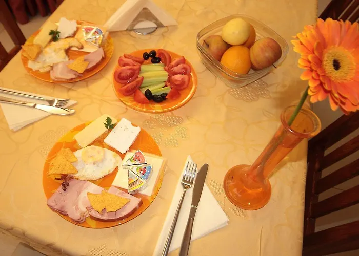 Къща за гости Yan Bibiyan Negushevo